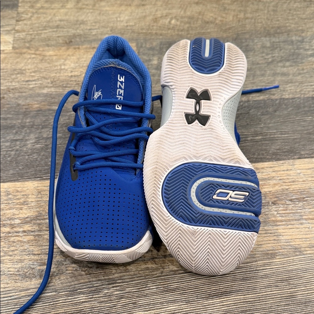 Under Armour Kids Royal Blue Sneakers - Picture 4 of 4
